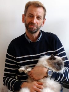 Dr Sylvain Herrmann, créateur de l'Hôtel Félin Normandie